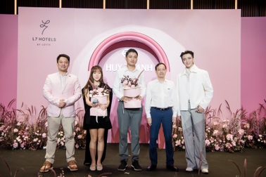 Góp hơn 400 triệu đồng xây điểm trường tại Điện Biên sau buổi đấu giá trang sức