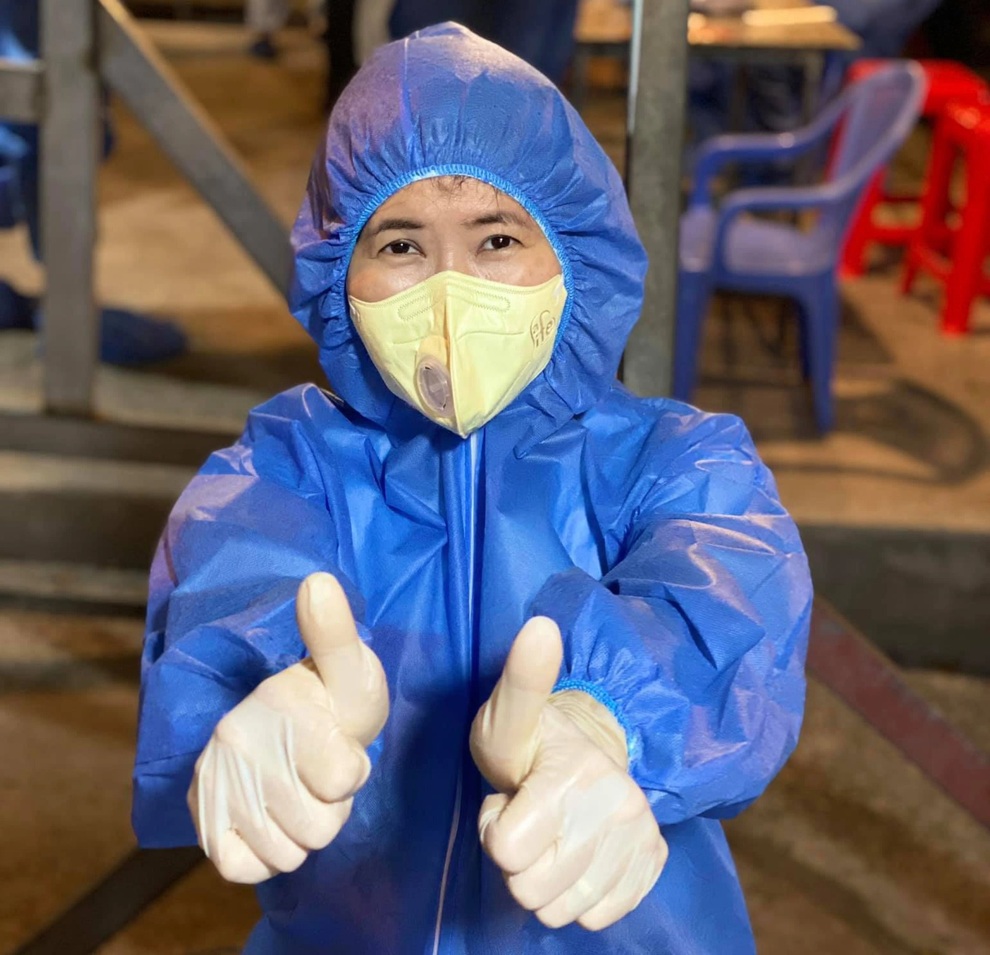 Nghệ sĩ và hành trình tiếp sức chống Covid-19 ở các bệnh viện dã chiến - 18 Nghệ sĩ và hành trình tiếp sức chống Covid-19 ở các bệnh viện dã chiến - 18