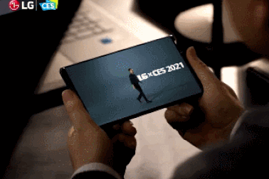 LG tung video hé lộ về thiết kế smartphone màn hình cuộn