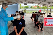 Để dịch lây lan trong trường học, hiệu trưởng phải chịu trách nhiệm