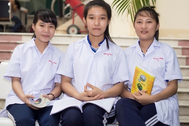 3 nữ sinh đất võ được tuyển thẳng đại học nhờ nghiên cứu khoa học