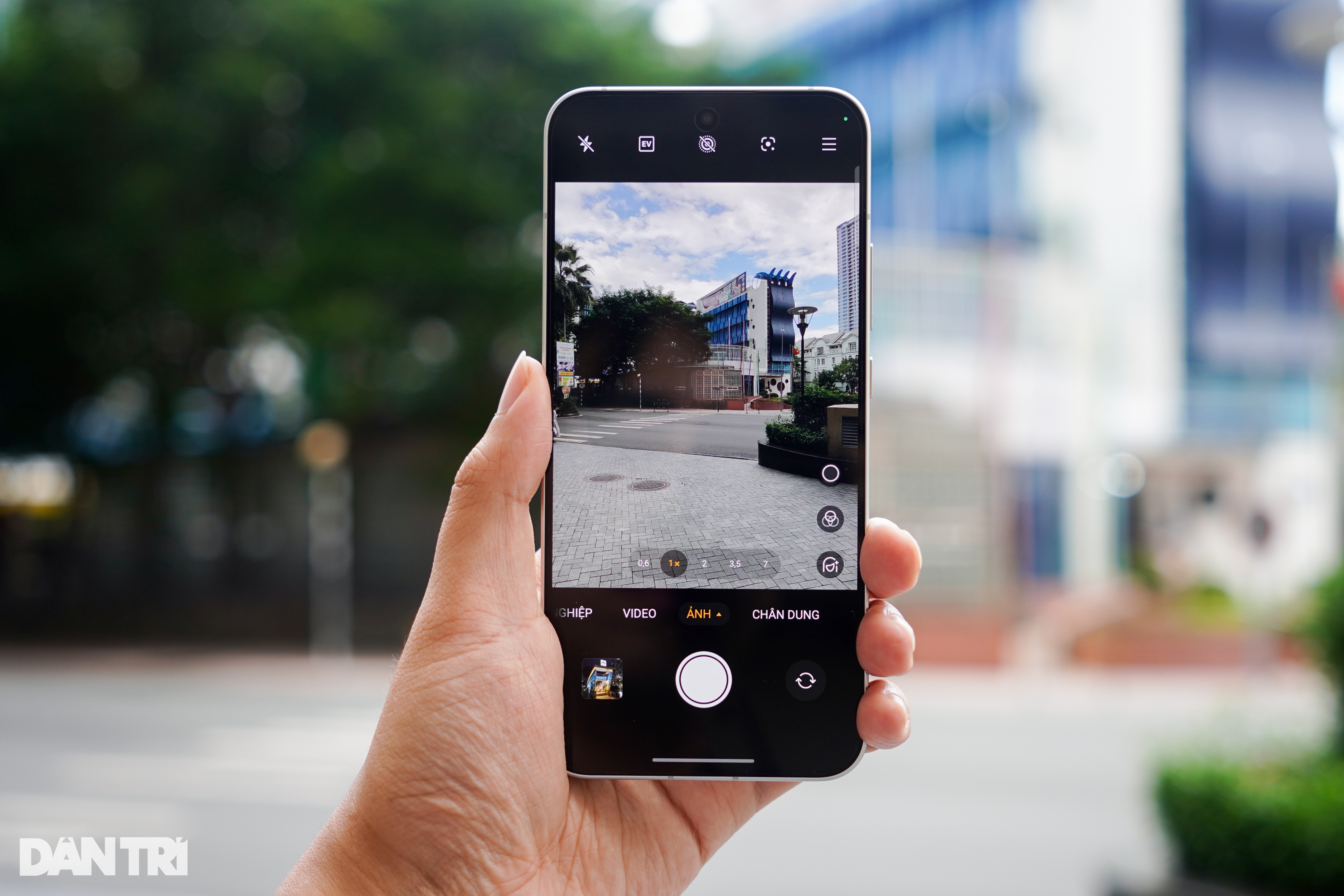 Đánh giá: Oppo Reno14 5G và sức ép từ iPhone 16, Samsung Galaxy S24 - 9