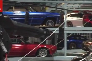 Dàn xe trong Fast & Furious 8 trị giá hơn 17 triệu USD