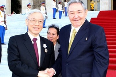 Tuyên bố chung lãnh đạo hai nuớc Việt Nam - Cuba