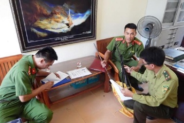 Truy tìm hai đối tượng mang súng vào rừng di sản săn bắn