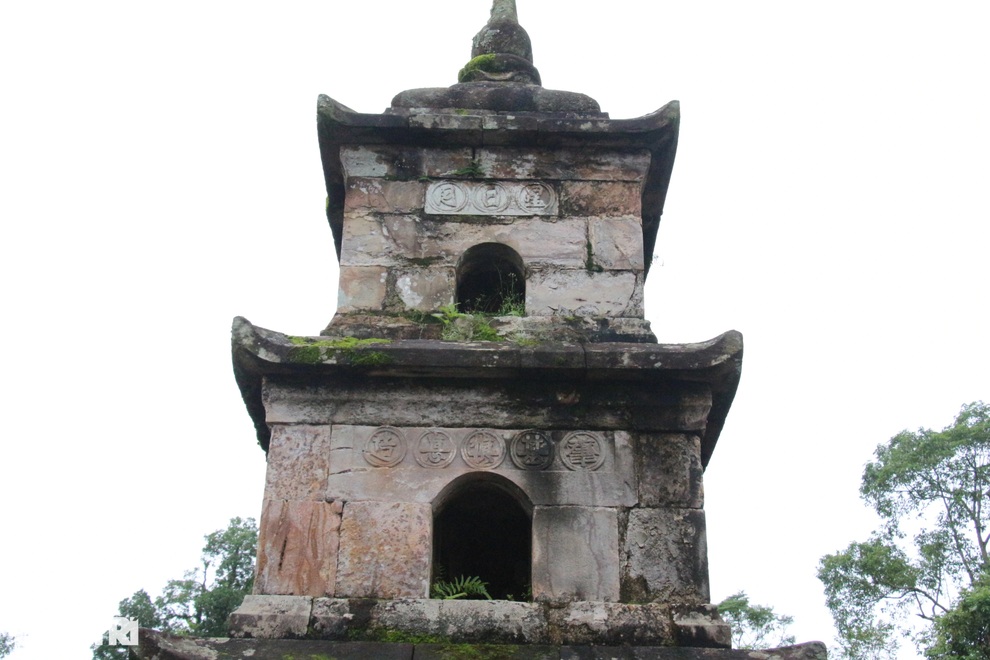 Chiêm ngưỡng tháp đá cổ 500 năm, nổi tiếng linh thiêng ở Hà Tĩnh - 5 Chiêm ngưỡng tháp đá cổ 500 năm, nổi tiếng linh thiêng ở Hà Tĩnh - 5