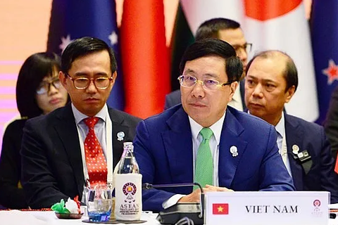 Phó Thủ tướng: Sự cố nghiêm trọng đang diễn ra ở Biển Đông!