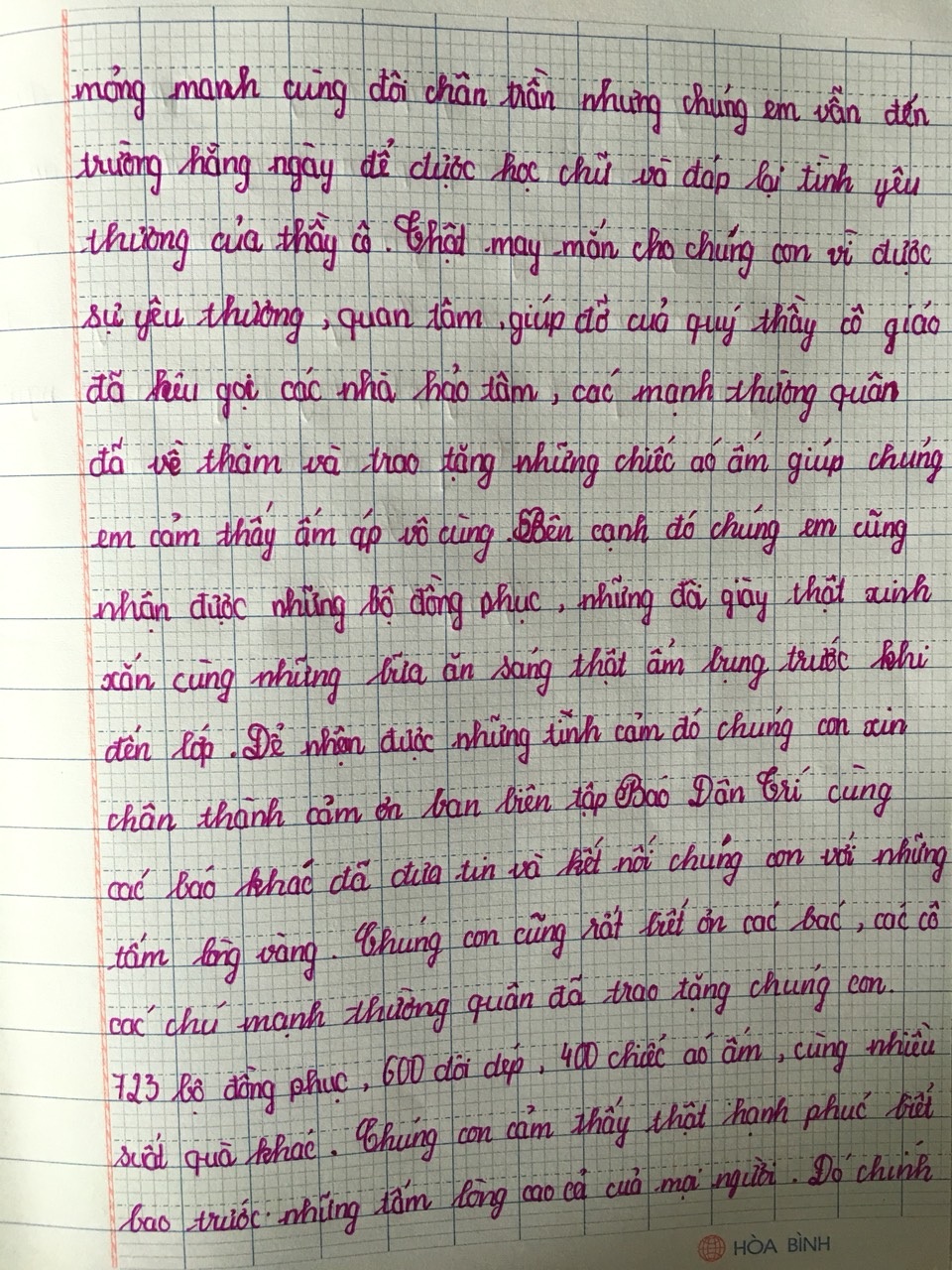 Bạn đọc Dân trí mang áo ấm mùa đông về với học sinh vùng cao - 2