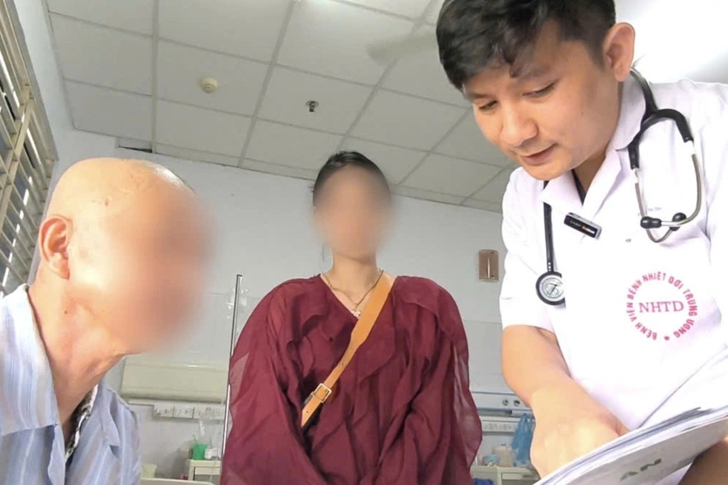 Bác sĩ Việt Nam tìm ra thủ phạm khiến bệnh nhân sốt cả năm - 1 Bác sĩ Việt Nam tìm ra thủ phạm khiến bệnh nhân sốt cả năm - 1