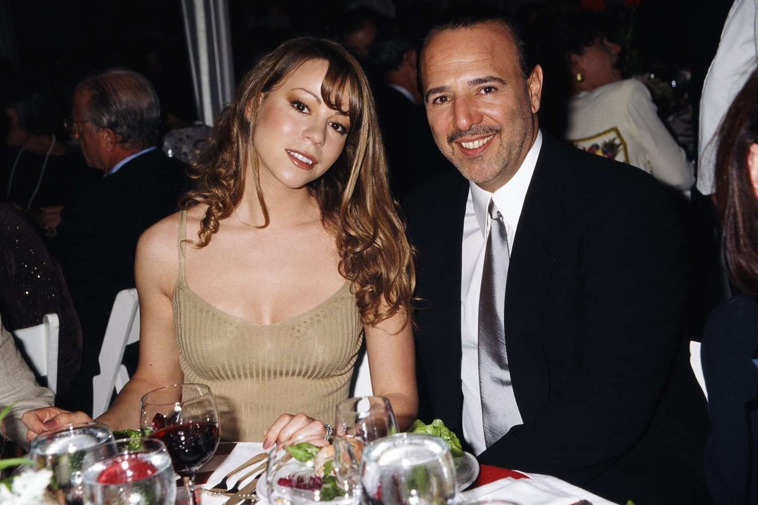 Mariah Carey bên người chồng đầu Tommy Mottola (Ảnh: People).