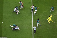 Công nghệ VAR lại gây tranh cãi trong ngày Argentina thua Saudi Arabia