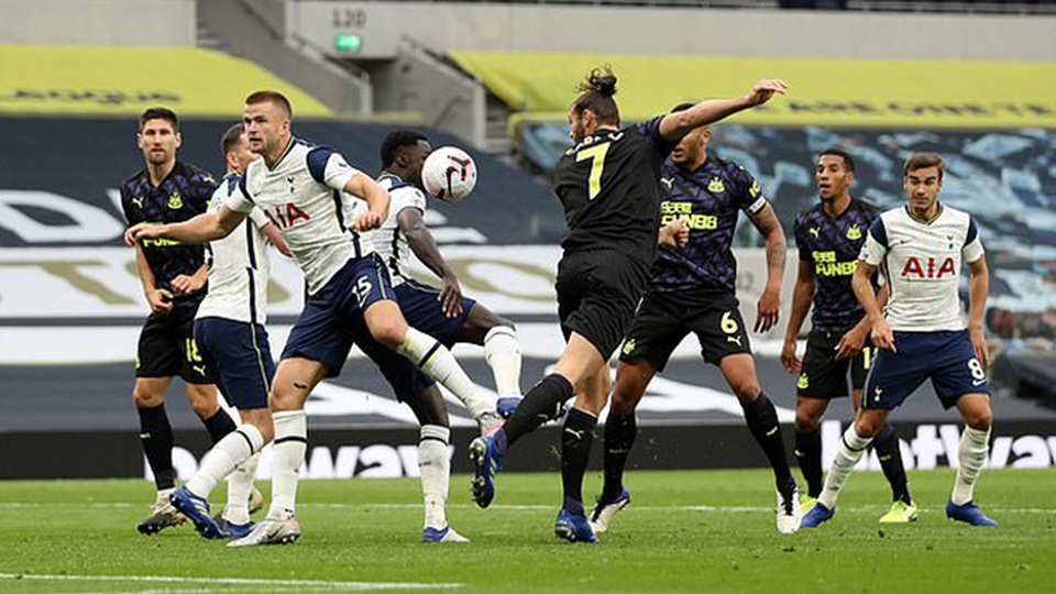 Tottenham chịu quả phạt đền oan nghiệt, Mourinho kêu trời - 1 Tottenham chịu quả phạt đền oan nghiệt, Mourinho kêu trời - 1