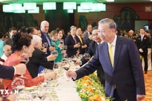 Chiêu đãi trọng thể nhân kỷ niệm 80 năm Quốc khánh 2/9