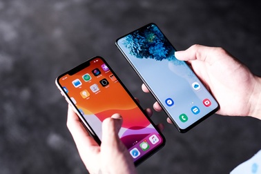 Samsung, Apple sắp phải trả phí hàng tỉ USD cho Huawei