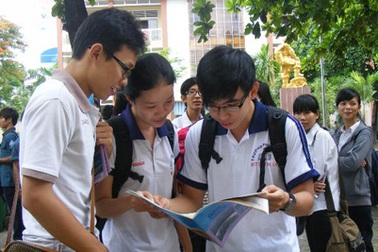 Biển đảo vào đề thi Địa Lý, thí sinh hào hứng