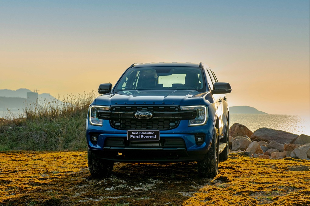 Ford Everest thế hệ mới: Làm chủ cuộc sống theo phong cách riêng của bạn - 6 Ford Everest thế hệ mới: Làm chủ cuộc sống theo phong cách riêng của bạn - 6
