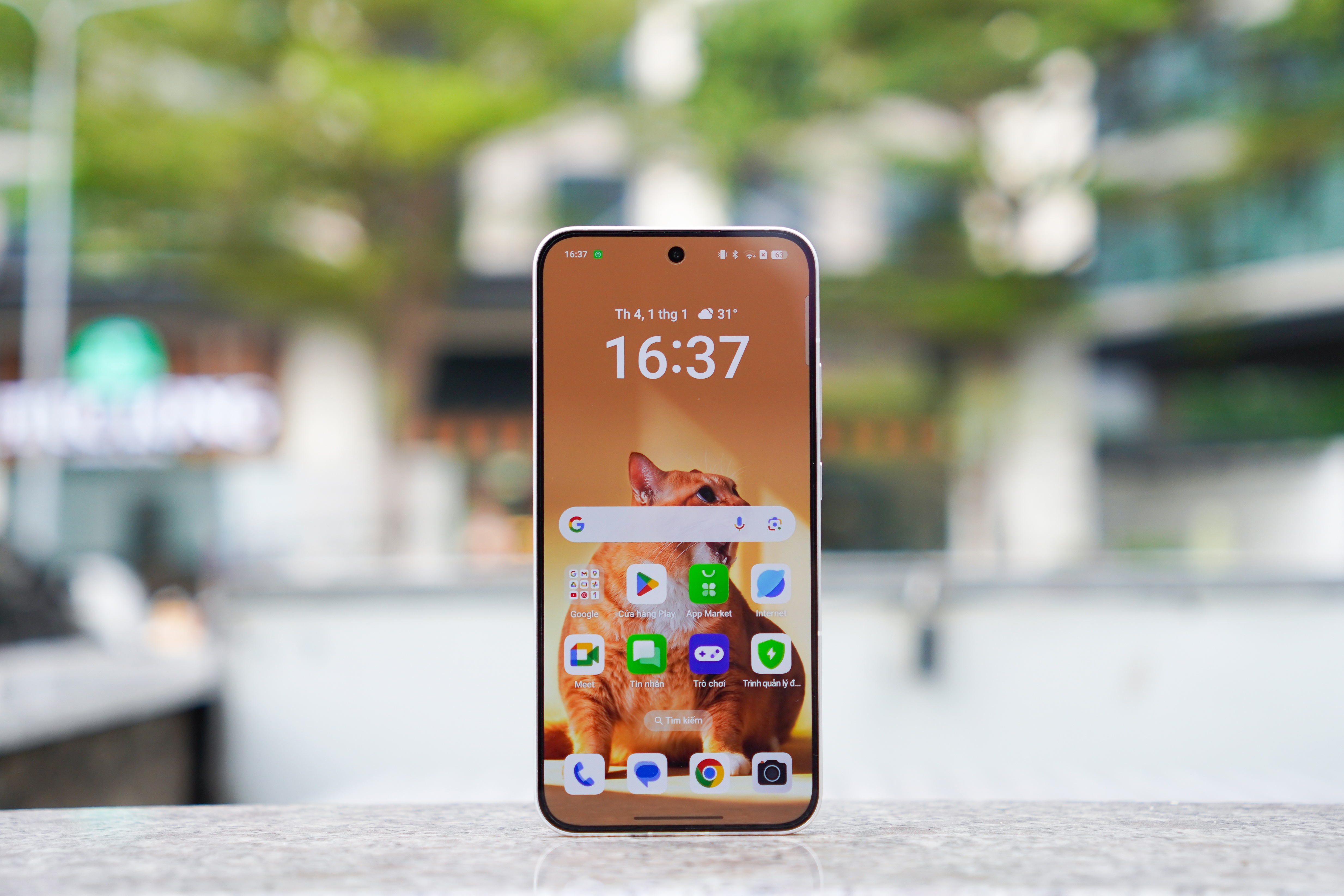 Đánh giá Oppo Reno13 5G: Đối thủ của Galaxy S24 FE, Xiaomi 14T Pro