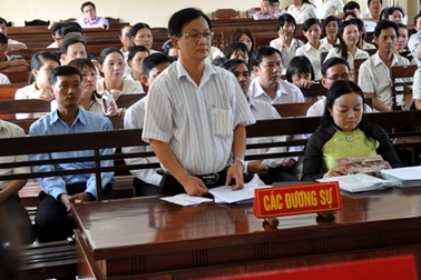 Phiên tòa hy hữu xử vụ doanh nghiệp kiện UBND tỉnh