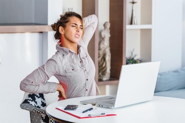 Khớp yếu dễ đau do khô dịch khớp