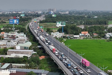 TPHCM giao xã Tân Nhựt giải phóng mặt bằng mở rộng cao tốc TPHCM - Mỹ Thuận