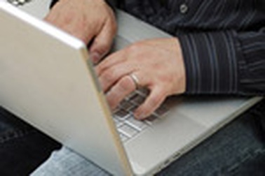 Kẻ vô gia cư lừa đảo 13 phụ nữ