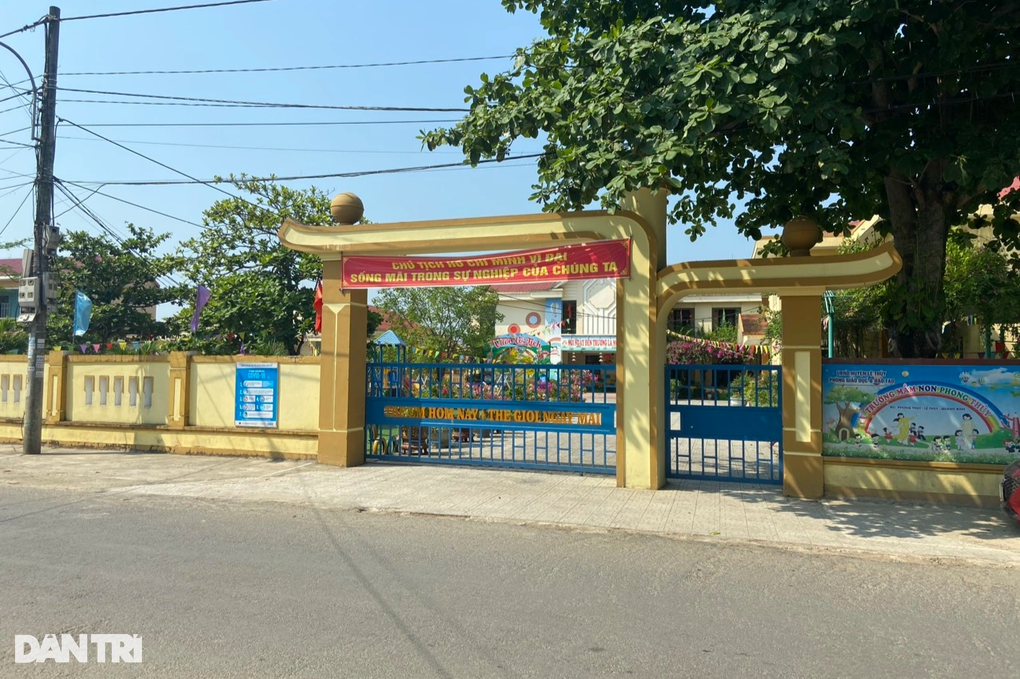 Vụ đỉa ngoe nguẩy trong bình nước còn nguyên tem: Tỉnh chỉ đạo làm rõ - 2 Vụ đỉa ngoe nguẩy trong bình nước còn nguyên tem: Tỉnh chỉ đạo làm rõ - 2
