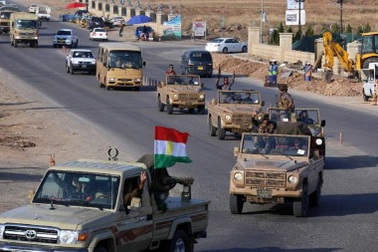 Chiến binh người Kurd từ Iraq sang Syria chiến đấu với IS