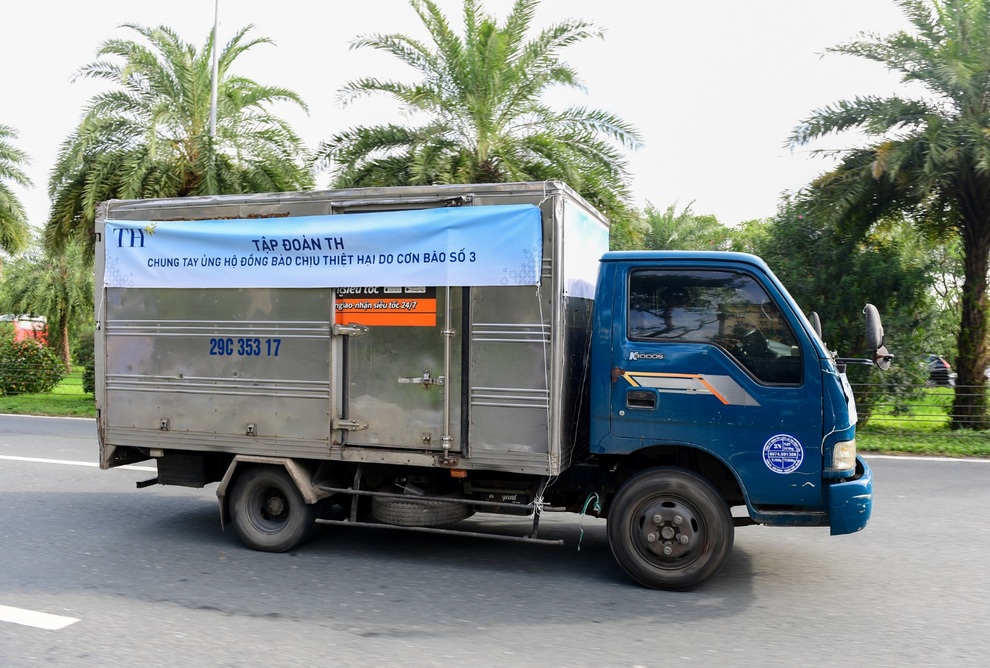 Tập đoàn TH và Bac A Bank hỗ trợ 5,5 tỷ đồng tới vùng chịu thiệt hại do bão - 3