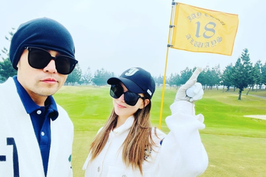 Không khí đón Tết Nguyên đán của dàn sao Hoa ngữ