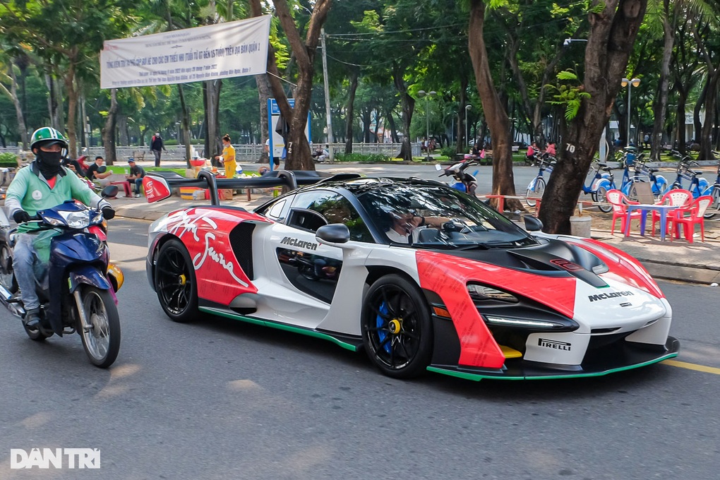 Các mẫu siêu xe thổi tên tuổi Phan Công Khanh trước khi người này bị bắt - 3 Các mẫu siêu xe thổi tên tuổi Phan Công Khanh trước khi người này bị bắt - 3