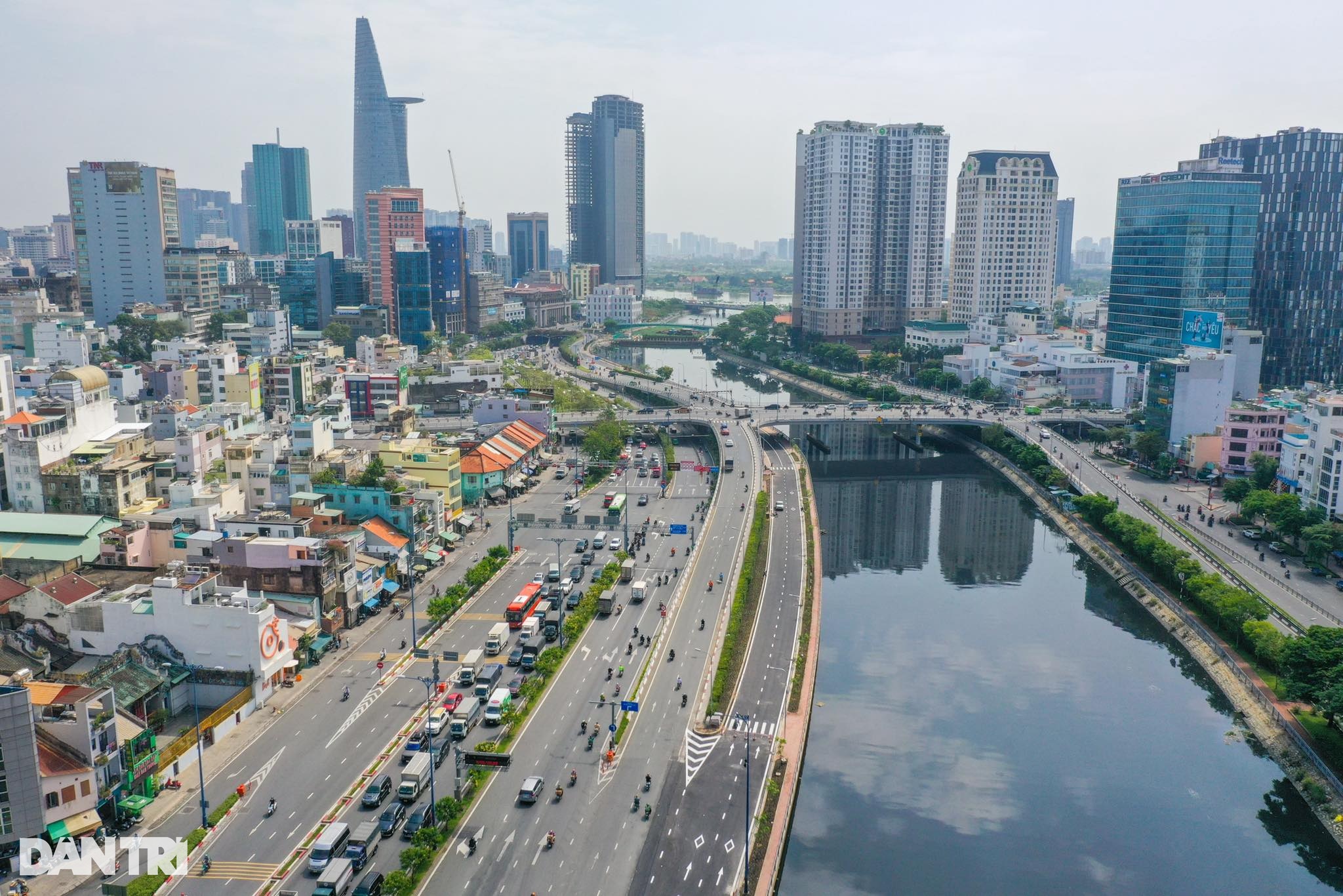 3 khảo sát đặc biệt và kế vực ngành công nghiệp tỷ đô của vua hàng hiệu - 4 3 khảo sát đặc biệt và kế vực ngành công nghiệp tỷ đô của vua hàng hiệu - 4