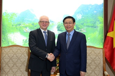 Doanh nghiệp Đức muốn nắm cổ phần chi phối bảo hiểm dầu khí Việt Nam