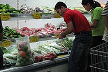 Siêu thị sẽ đón “bão giá” trong tháng 8