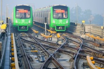 Cận cảnh tàu đường sắt trên cao đầu tiên tại Việt Nam ngày đầu vận hành thử