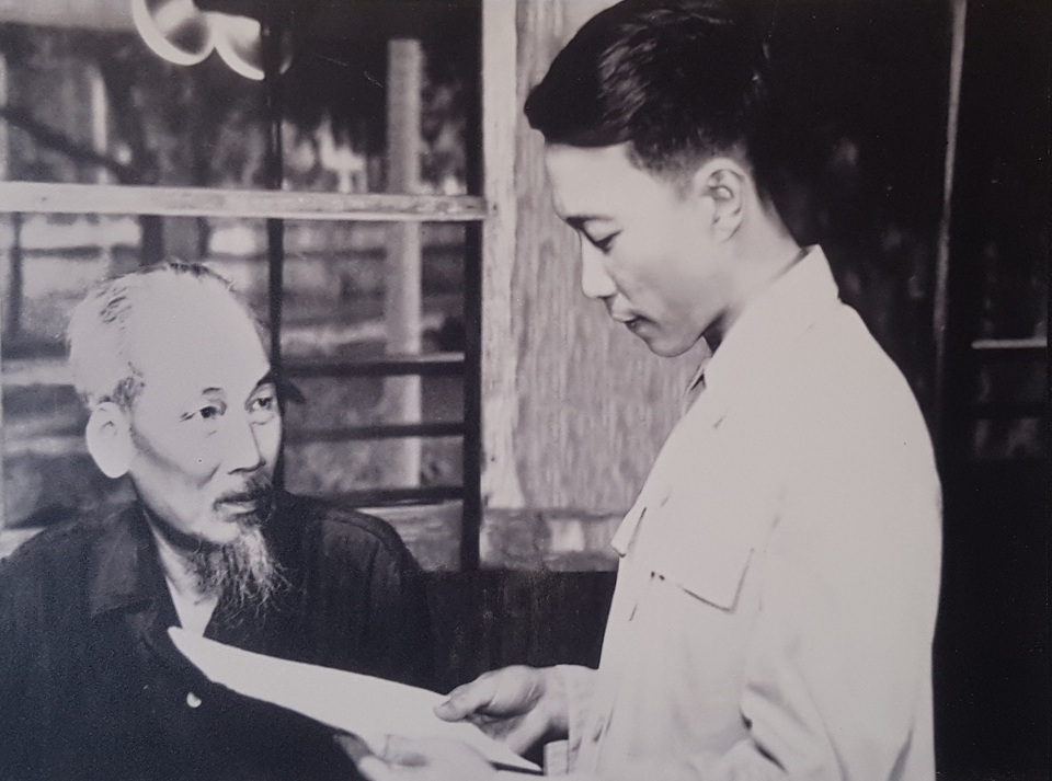 Khánh thành Công viên văn hóa và Khu lưu niệm nhà thơ Tố Hữu - 8 Khánh thành Công viên văn hóa và Khu lưu niệm nhà thơ Tố Hữu - 8