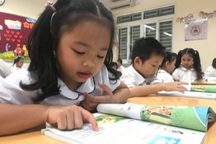 Có phương án đặc cách kết thúc năm học với địa phương giãn cách dài ngày