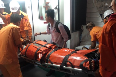 Chạy với tốc độ tối đa để cấp cứu thuyền viên bị bất tỉnh do tai nạn lao động