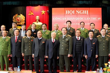 Giữ vững an ninh quốc gia, trật tự, an toàn xã hội trong mọi tình huống