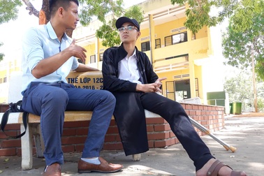 Lê Hiếu Hiển "cậu học trò đặc biệt nhất" phải tháo 1 chân vì ung thư xương