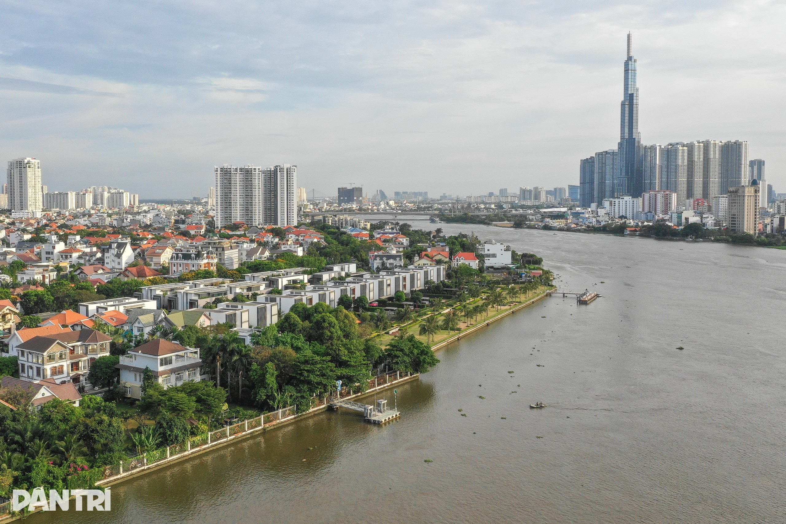 Công trình bủa vây sông Sài Gòn, người dân loay hoay tìm lối đi ra ven bờ - 17 Công trình bủa vây sông Sài Gòn, người dân loay hoay tìm lối đi ra ven bờ - 17