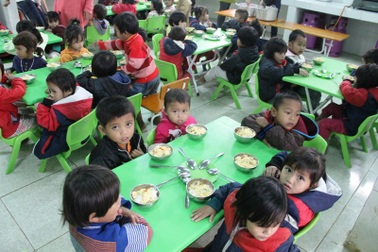 Quảng Trị: Cấp hơn 2,4 tỷ đồng hỗ trợ ăn trưa cho trẻ em miền núi