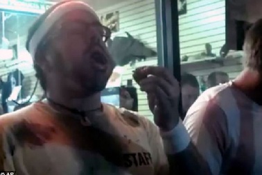 Đột tử sau khi thi ăn gián