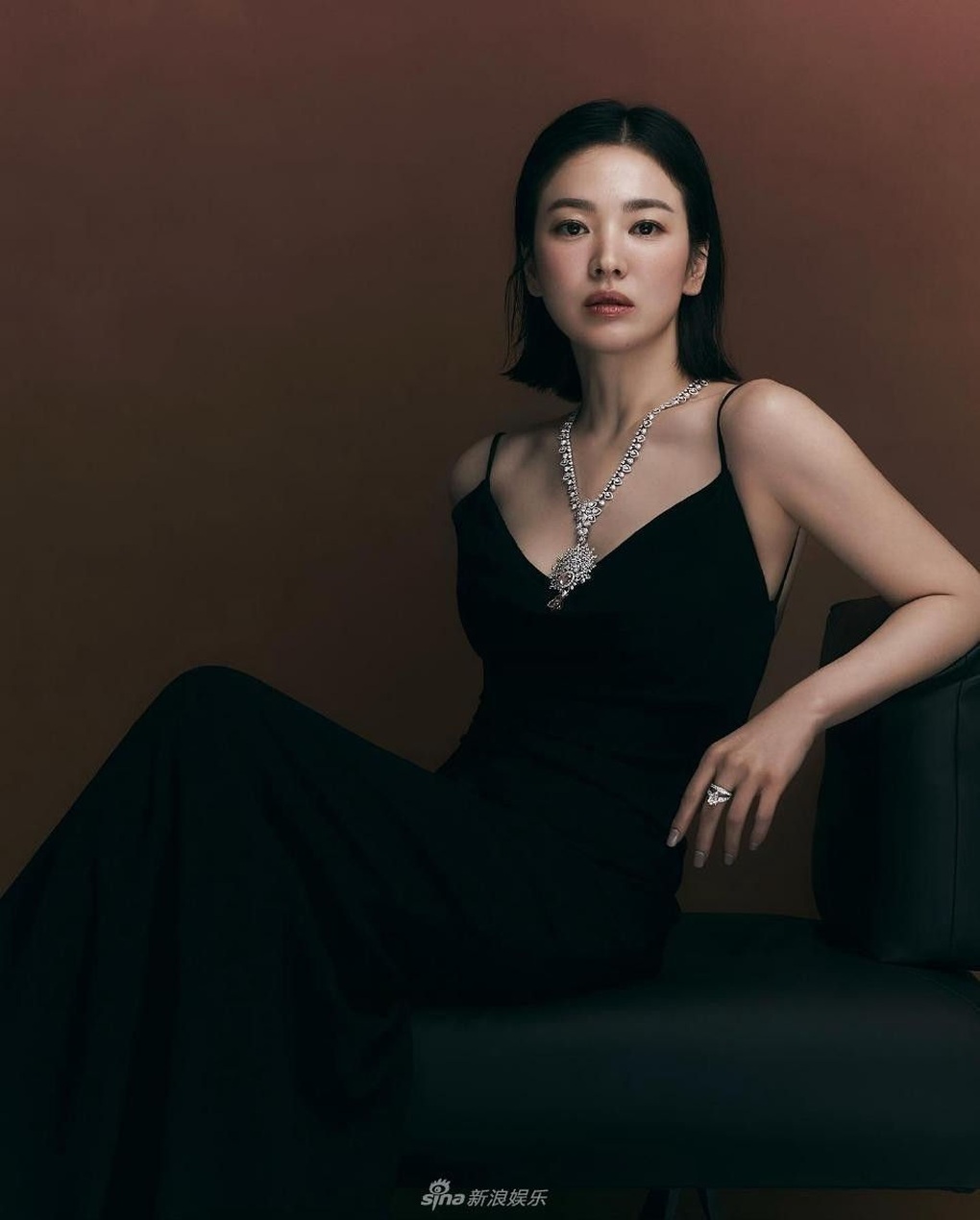 Người tình màn ảnh kém 14 tuổi của Song Hye Kyo là ai? - 1 Người tình màn ảnh kém 14 tuổi của Song Hye Kyo là ai? - 1