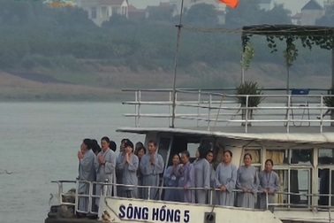 Vụ bác sĩ ném xác bệnh nhân: 8 ngày kiếm tìm trong vô vọng