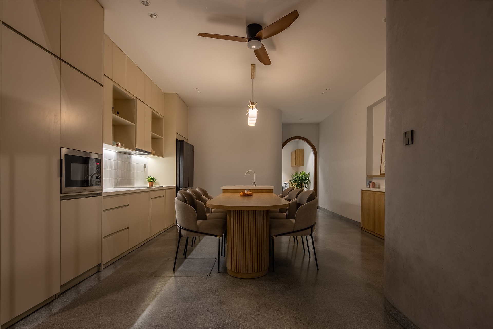 Ngôi nhà 2,4 tỷ đồng ở Quảng Ninh lấy cây xanh làm rào chắn - 6 Ngôi nhà 2,4 tỷ đồng ở Quảng Ninh lấy cây xanh làm rào chắn - 6