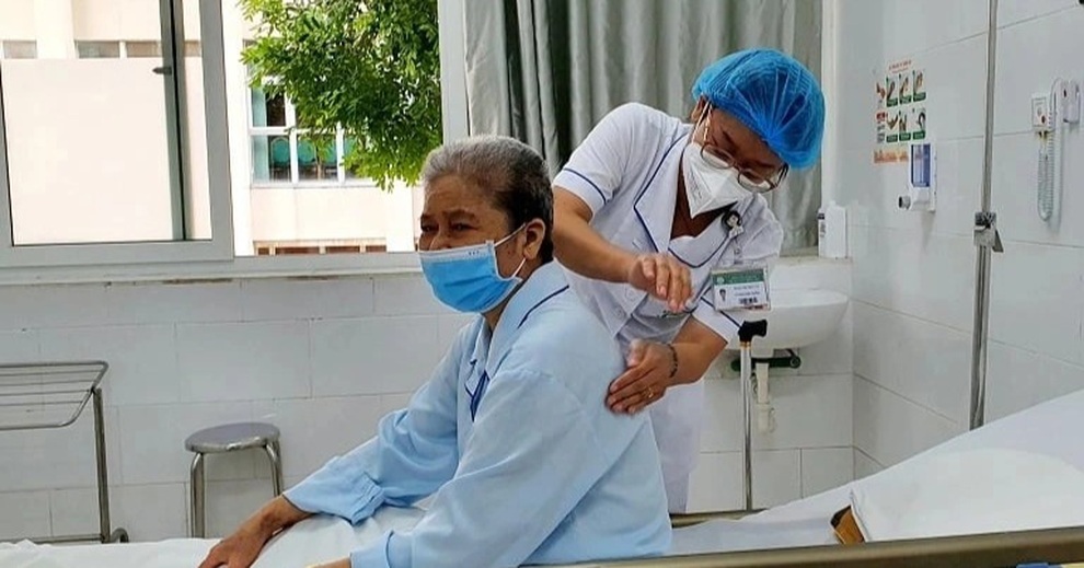 Uống thuốc chữa bách bệnh, người phụ nữ suy đa tạng vì ngộ độc - 2 Uống thuốc chữa bách bệnh, người phụ nữ suy đa tạng vì ngộ độc - 2