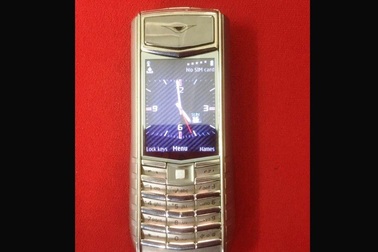 Hậu World Cup: Vertu, mô tô Z1000, xe hơi… “rầm rộ” thanh lý ở tiệm cầm đồ