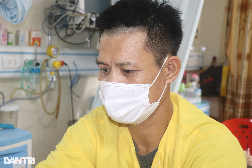 Chồng nghèo gạt nước mắt xin bệnh viện cho vợ về nhà chờ chết - 3 Chồng nghèo gạt nước mắt xin bệnh viện cho vợ về nhà chờ chết - 3