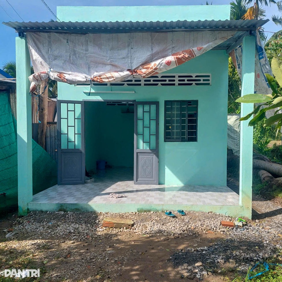 Khánh thành 4 ngôi nhà Nhân ái ở ĐBSCL, giúp hộ nghèo vượt lên khó khăn - 10 Khánh thành 4 ngôi nhà Nhân ái ở ĐBSCL, giúp hộ nghèo vượt lên khó khăn - 10