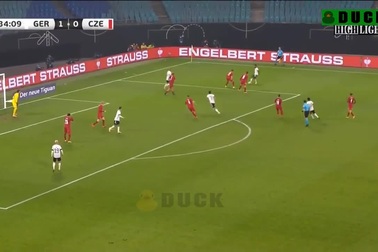 Đội tuyển Đức nhọc nhằn đánh bại CH Czech